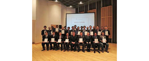 コロンビア大学コース卒業式 写真